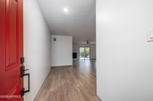 8453 NITTANY Drive, Melrose, FL 32666