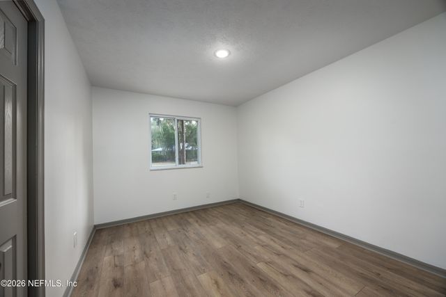 8453 NITTANY Drive, Melrose, FL 32666