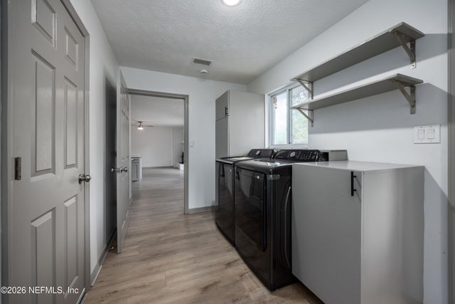 8453 NITTANY Drive, Melrose, FL 32666