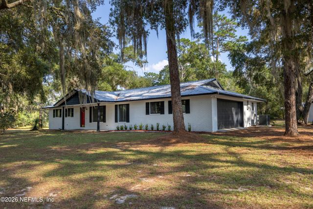 8453 NITTANY Drive, Melrose, FL 32666