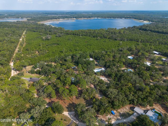 8453 NITTANY Drive, Melrose, FL 32666