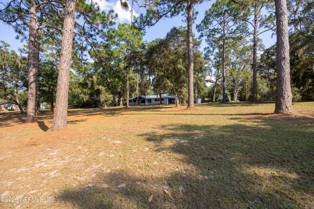 8453 NITTANY Drive, Melrose, FL 32666