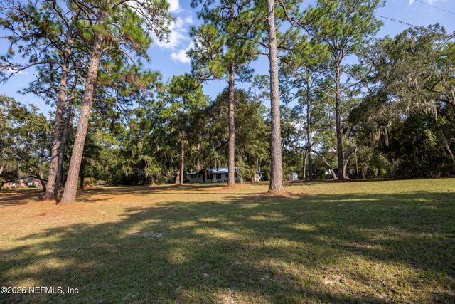 8453 NITTANY Drive, Melrose, FL 32666