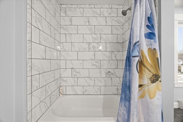 88 Arnold Road, North Attleboro, MA 02760