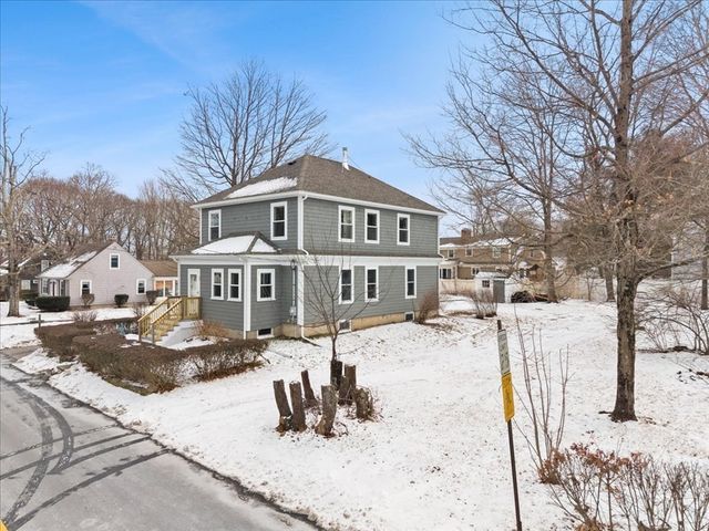 88 Arnold Road, North Attleboro, MA 02760