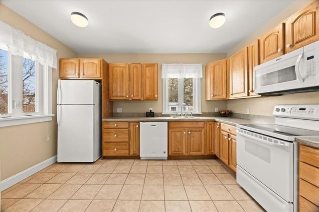 88 Arnold Road, North Attleboro, MA 02760