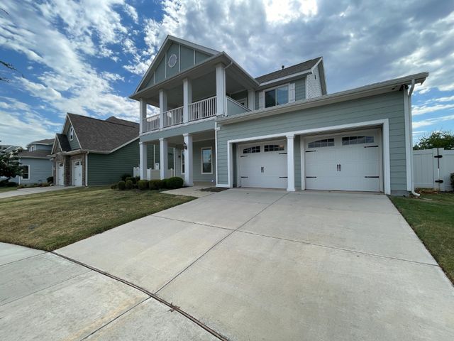 2013 State Street, Aubrey, TX 76227