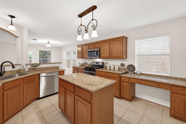 21411 Delridge Drive, Spring, TX 77388