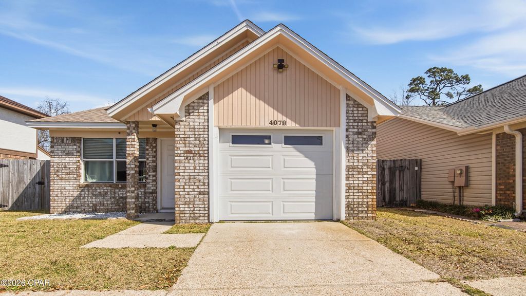 4078 Woodridge Road, Panama City, FL 32405