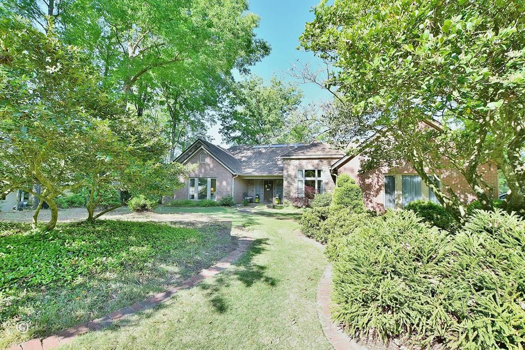 7281 NW Stillwater Drive, Columbus, GA 31904