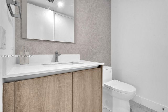 17550 Collins Ave 504, Sunny Isles Beach, FL 33160