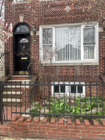 594 East 38th Street, Brooklyn, NY 11203
