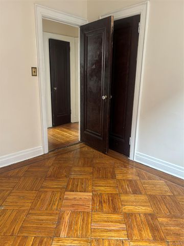 594 East 38th Street, Brooklyn, NY 11203