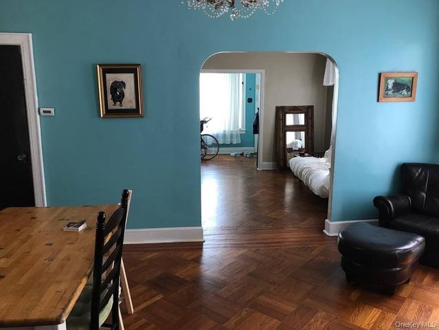 594 East 38th Street, Brooklyn, NY 11203