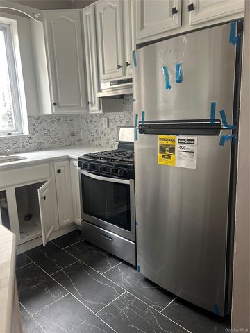 594 East 38th Street, Brooklyn, NY 11203