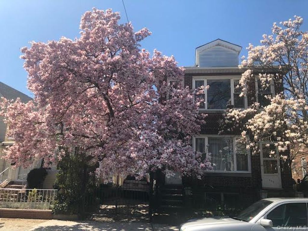 594 East 38th Street, Brooklyn, NY 11203