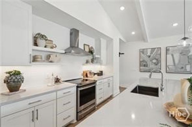 129 Mage Street, Savannah, GA 31302