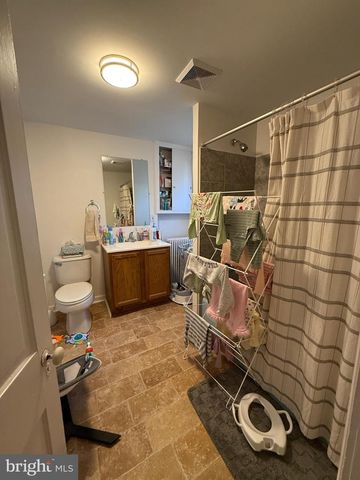 22 LLOYD AVE, Malvern, PA 19355