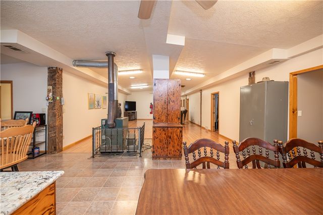 180 Hover, E Lackawannock Twp, PA 16137