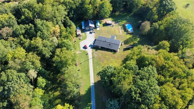 180 Hover, E Lackawannock Twp, PA 16137