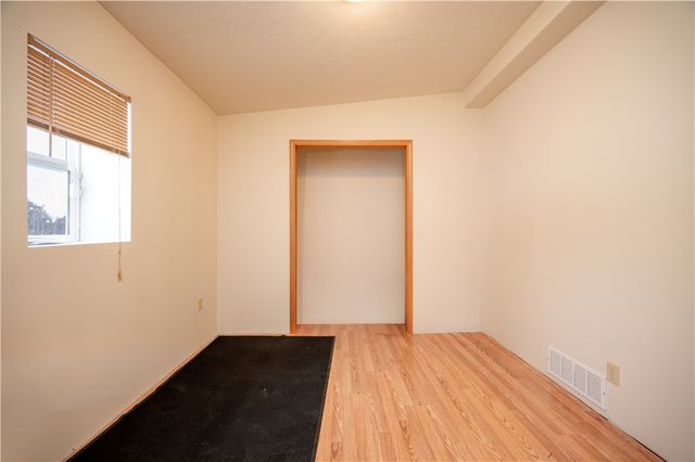 180 Hover, E Lackawannock Twp, PA 16137