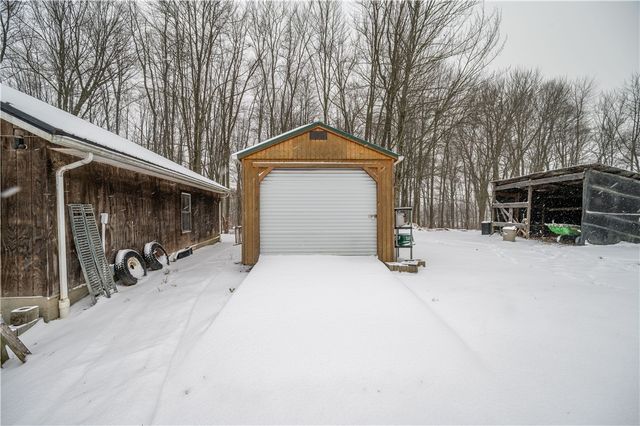 180 Hover, E Lackawannock Twp, PA 16137