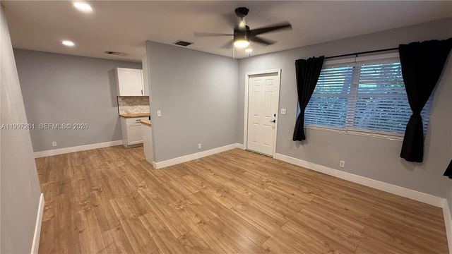 1035 SW 30th St 1, Fort Lauderdale, FL 33315