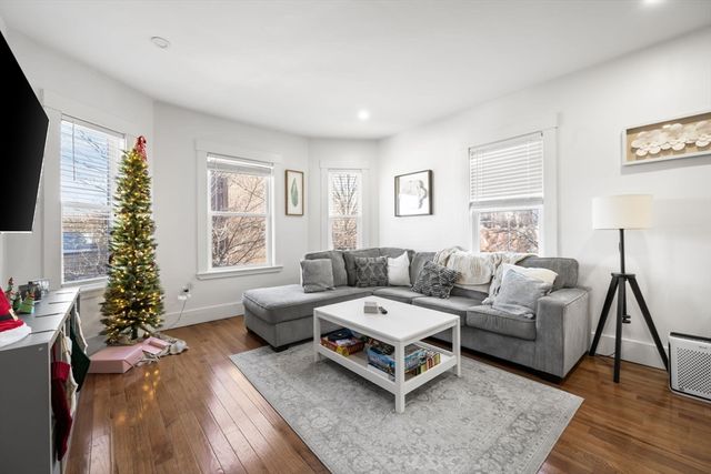 783 Washington 2, Boston, MA 02124