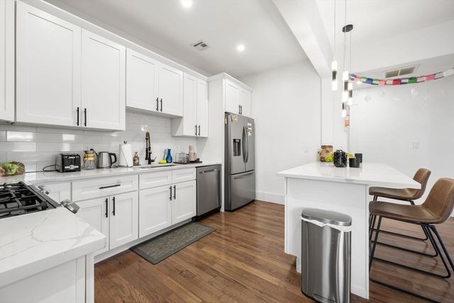 783 Washington 2, Boston, MA 02124