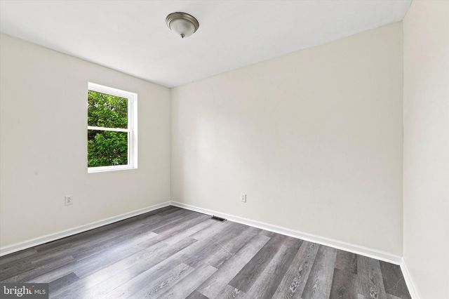 2632 S LLOYD ST, Philadelphia, PA 19153