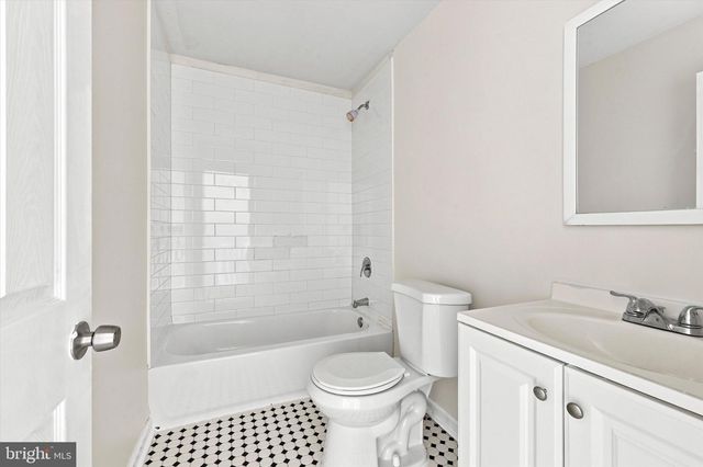 2632 S LLOYD ST, Philadelphia, PA 19153