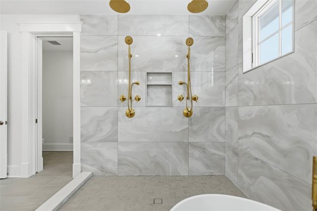 1502 Powers Run Rd, O'hara, PA 15238