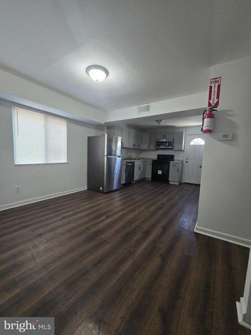 520 56TH ST NE, Washington, DC 20019