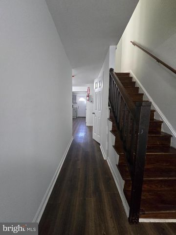 520 56TH ST NE, Washington, DC 20019