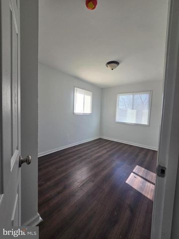 520 56TH ST NE, Washington, DC 20019