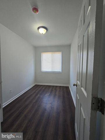 520 56TH ST NE, Washington, DC 20019