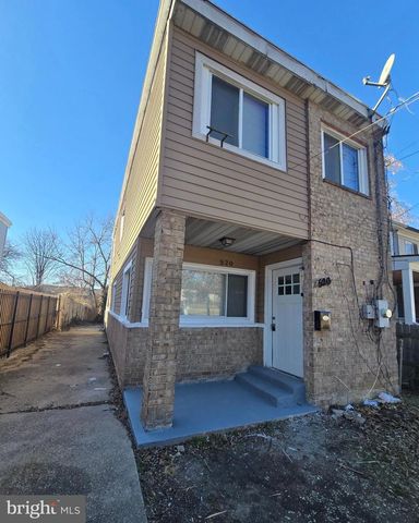520 56TH ST NE, Washington, DC 20019