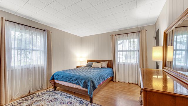 1708 Wood Street, Valparaiso, IN 46383