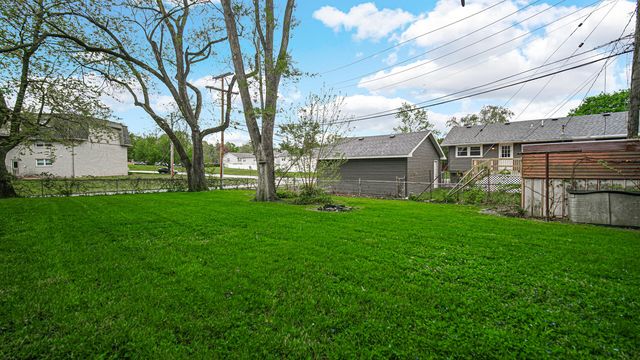 1708 Wood Street, Valparaiso, IN 46383