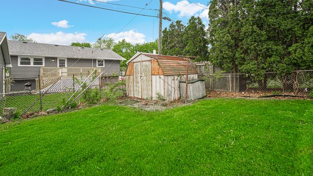 1708 Wood Street, Valparaiso, IN 46383