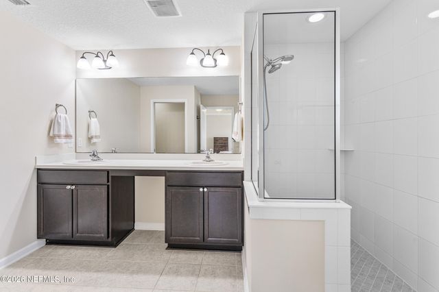 86230 CLOISTER Court, Yulee, FL 32097