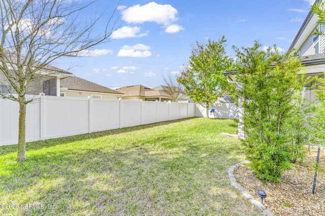 86230 CLOISTER Court, Yulee, FL 32097