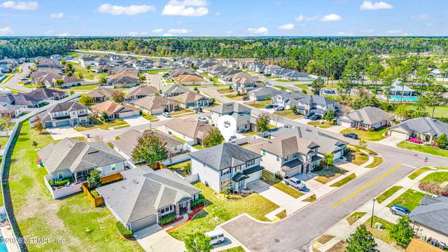 86230 CLOISTER Court, Yulee, FL 32097