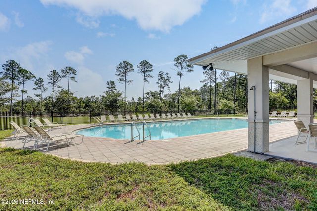 86230 CLOISTER Court, Yulee, FL 32097