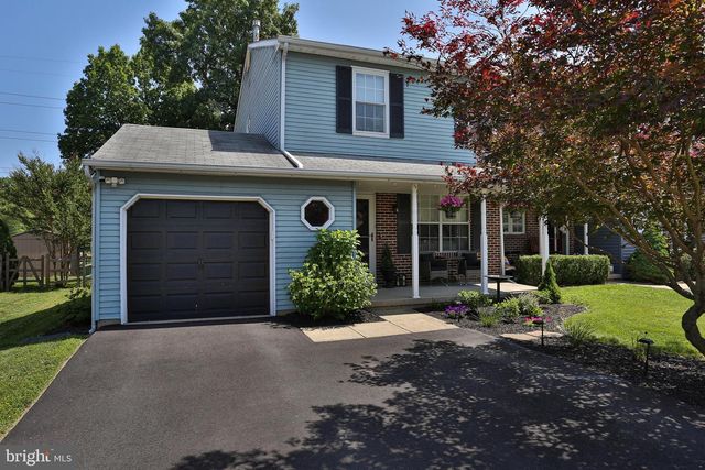 52 WYNMERE DR, Horsham, PA 19044