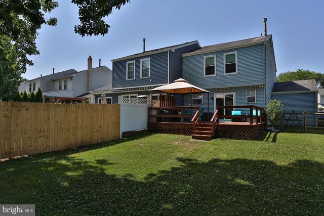 52 WYNMERE DR, Horsham, PA 19044