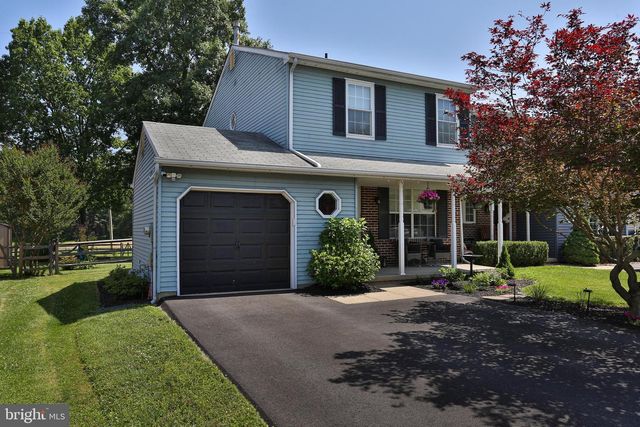 52 WYNMERE DR, Horsham, PA 19044
