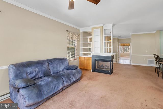 119 BURHOLME DR, Hamilton, NJ 08691