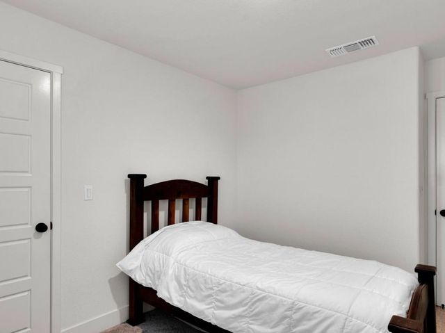 1672 Thistle Lane, Los Banos, CA 93635