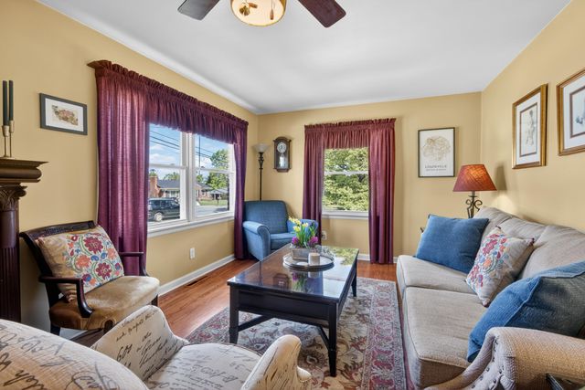 109 Longview Drive, Richmond, KY 40475